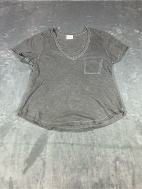Anthropologie Washed V-Neck Pocket Tee in Charcoal- t.la- medium